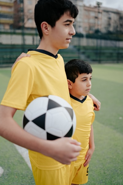 زلاتان إبراهيموفيتش يلمح لعودة محتملة للدوري الإيطالي ويكشف عن رأيه الصادم في غوارديولا  